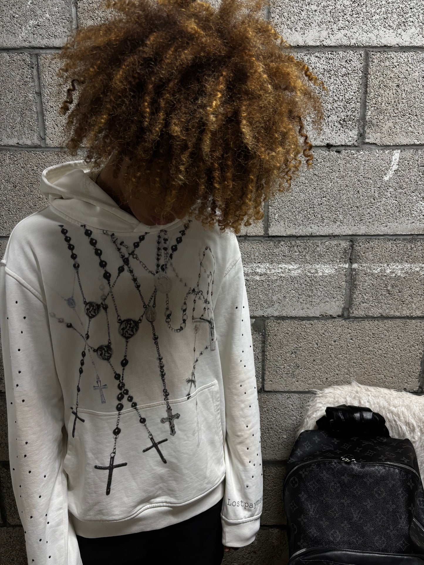 “Holy chains” hoodie (white)