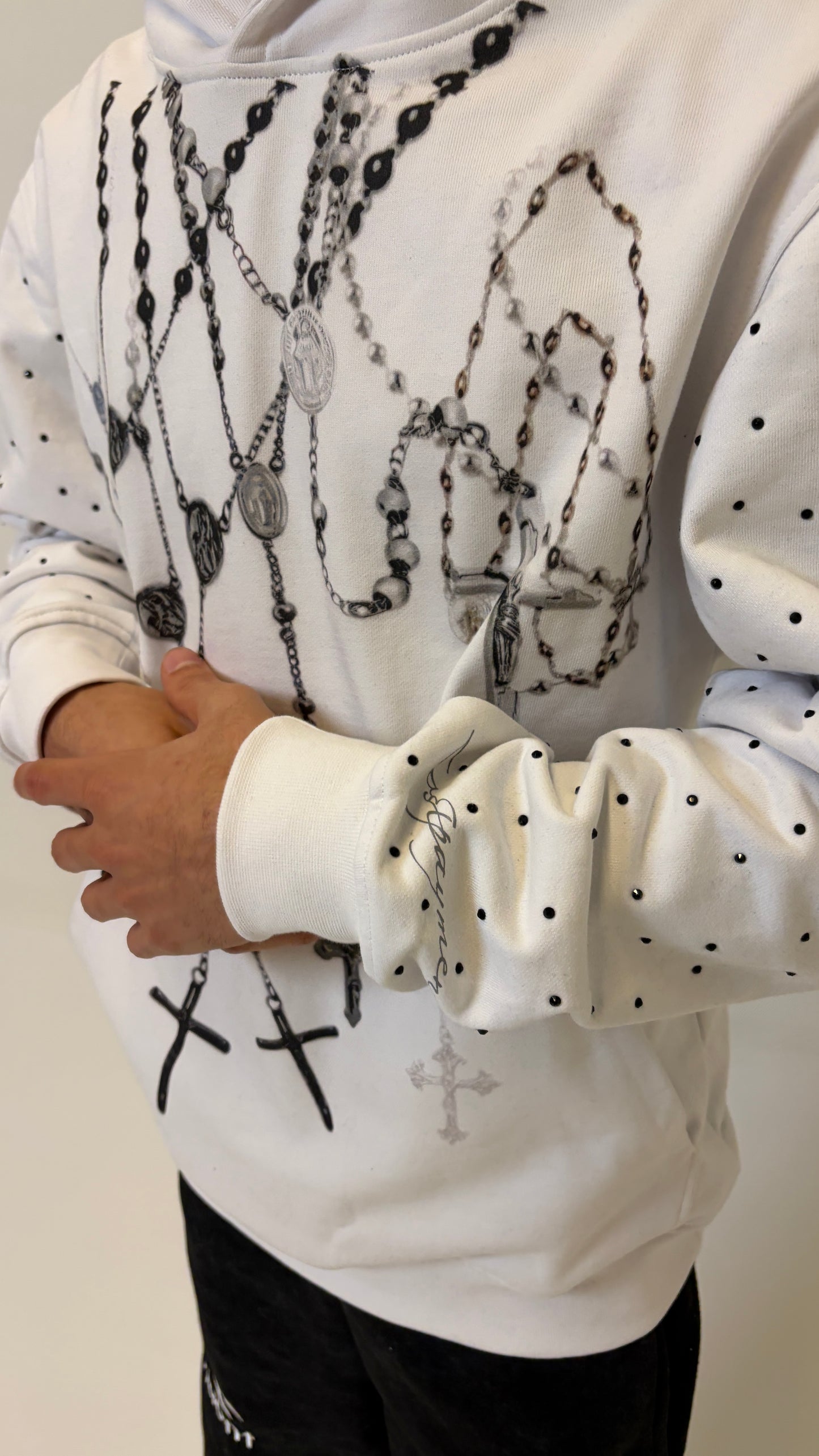 “Holy chains” hoodie (white)
